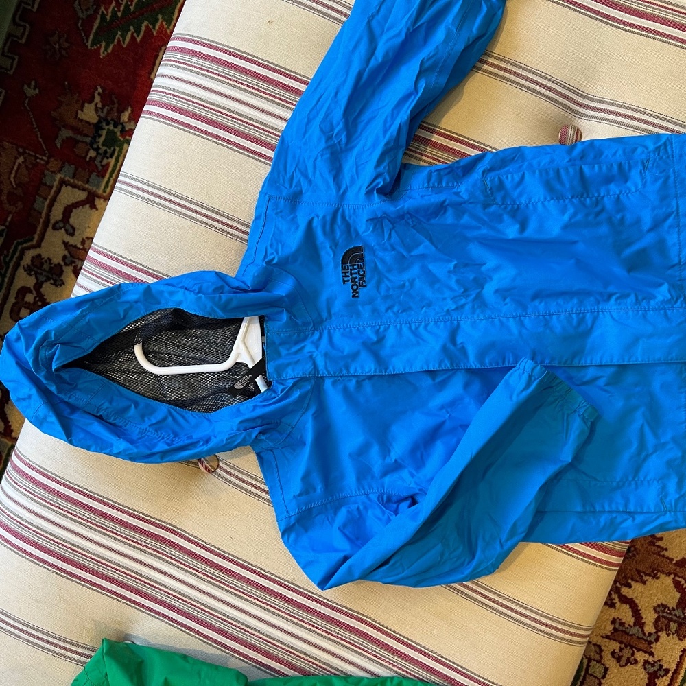 The north face zip line rain jacket
